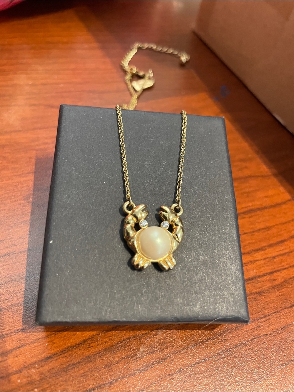 KATE SPADE Crab and Pearl Necklace preloved - Picture 8 of 8